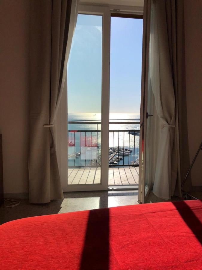 Casa Sul Mare Panzió Salerno Kültér fotó